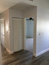 6495 Chasewood Dr, Unit F in Jupiter, FL - Building Photo - Building Photo