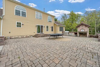 67 Pine Lake Dr in Wurtsboro, NY - Building Photo - Building Photo