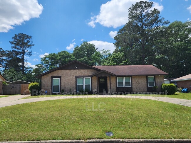 property at 5126 Stonegate Dr