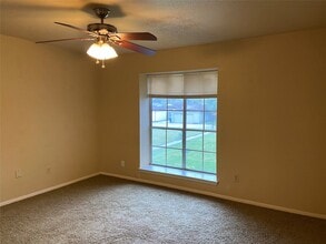 4211 Benard Ct in Pasadena, TX - Building Photo - Building Photo