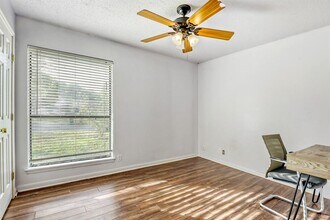 12808 Irongate Ave in Austin, TX - Building Photo - Building Photo