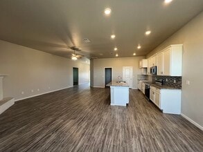 10406 Xenia Ave in Lubbock, TX - Building Photo - Building Photo