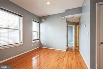 610 Irving St NW in Washington, DC - Building Photo - Building Photo