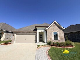 215 Hydrangea Blvd in Freeport, FL - Building Photo
