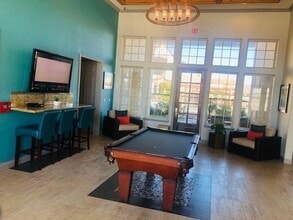 Lookout Hollow in Selma, TX - Foto de edificio - Building Photo