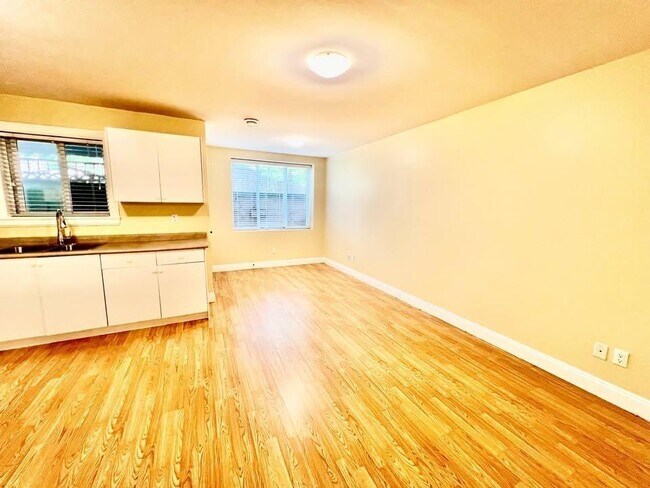 111A 111a Ave in Surrey, BC - Building Photo - Building Photo