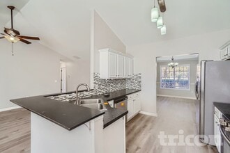 891 Marta Crane Dr in Lawrenceville, GA - Foto de edificio - Building Photo