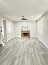 6 Red Coat Pl in Irvine, CA - Foto de edificio - Building Photo