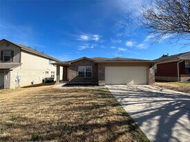 116 Remington Dr in Kyle, TX - Building Photo