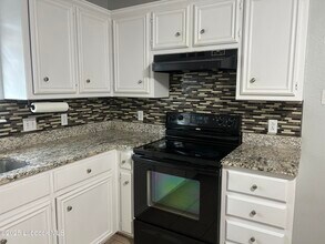 4630 Erskine St in Lubbock, TX - Building Photo - Building Photo
