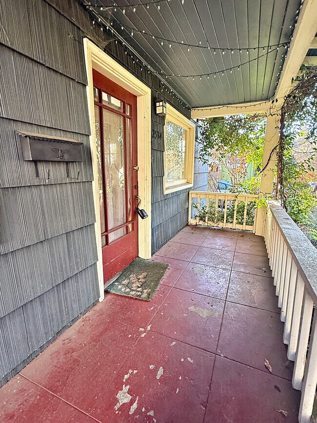 2534 SE 31st Ave in Portland, OR - Building Photo - Building Photo