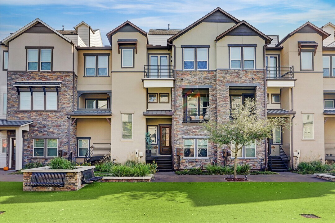 2648 Fountain Key Blvd in Houston, TX - Building Photo
