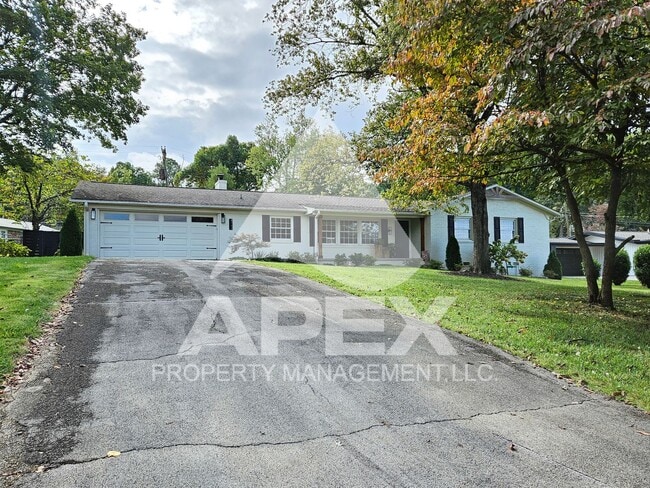 property at 8704 Cranwood Dr SW