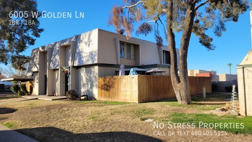 6005 W Golden Ln in Glendale, AZ - Building Photo