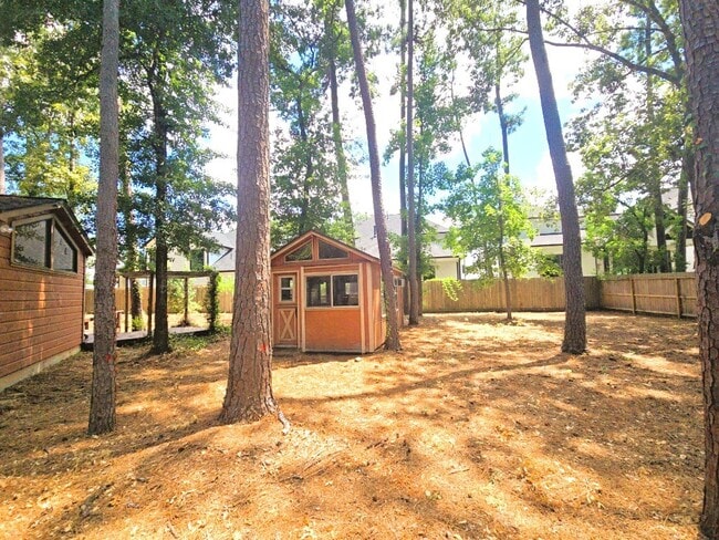 property at 25 N Mossrock Rd