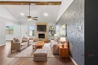 3721 Avenue R in Rosenberg, TX - Building Photo - Building Photo