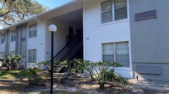 136 America St in Orlando, FL - Building Photo