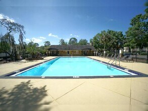13367 Arbor Pointe Cir in Tampa, FL - Foto de edificio - Building Photo