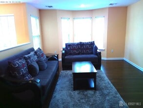 228 Pinelli Dr in Piscataway, NJ - Building Photo - Building Photo