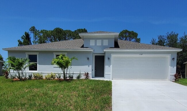 property at 1549 Summit Rd