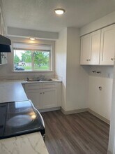 Lancaster Townhomes in Salem, OR - Foto de edificio - Building Photo