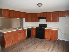 2531 Bristol Cove in Horn Lake, MS - Building Photo - Building Photo