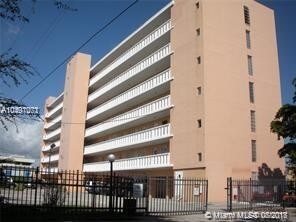 1400 SW 27th Ave-Unit -403 in Miami, FL - Building Photo - Building Photo