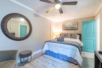 235 Walnut St NW in Atlanta, GA - Foto de edificio - Building Photo