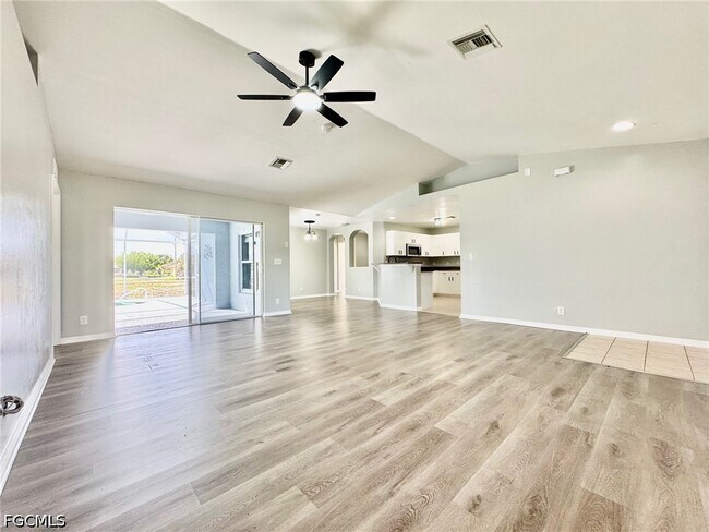 property at 714 Knox Ave S