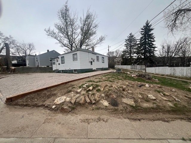 1311 Court Ln in Rawlins, WY - Building Photo - Building Photo