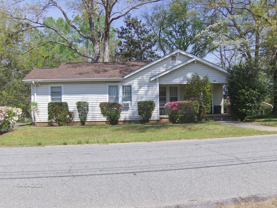 105 Cochran Rd Photo