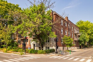 945 Saint-Joseph Boul E in Montréal, QC - Building Photo