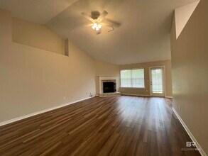 27733 Bay Branch Dr in Daphne, AL - Building Photo - Building Photo