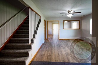 820 Lincoln Rd in Bellevue, NE - Building Photo - Building Photo