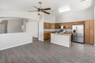 1478 E 10th Pl in Casa Grande, AZ - Building Photo - Building Photo