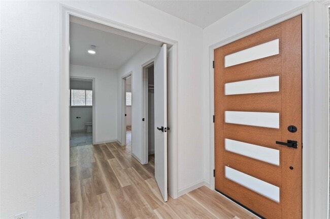 property at 5722 W Bellfort Ave