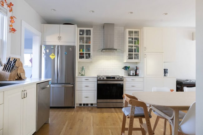 21 Edge Hill St in Boston, MA - Building Photo - Building Photo