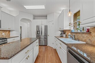 1218 Highland Dr in Cedar Park, TX - Building Photo - Building Photo