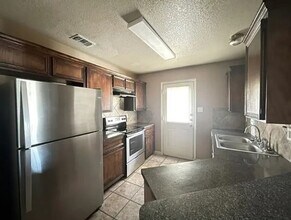 3600 Dustin Ct in Killeen, TX - Building Photo - Building Photo