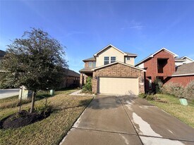 13106 Leisure Cove Dr in Texas City, TX - Building Photo
