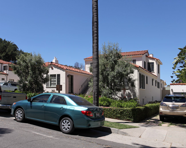 Prime 8-Unit Apartment Building in West Beach in Santa Barbara, CA - Building Photo - Building Photo