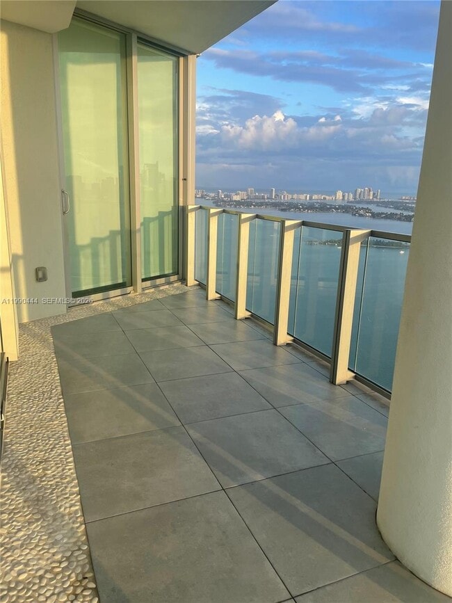 2900 NE 7th Ave, Unit 4109 in Miami, FL - Foto de edificio - Building Photo