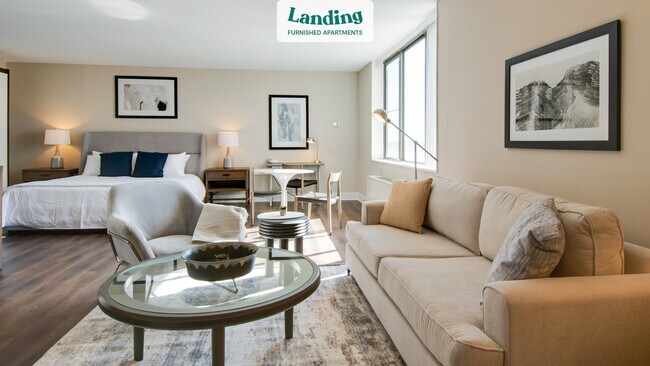 1515 Richmond Hwy-Unit -1624.728077 in Arlington, VA - Foto de edificio - Building Photo