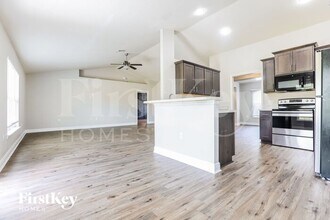 5958 Ganyard Ave in North Port, FL - Foto de edificio - Building Photo