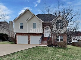 1602 Twin Ledge Ct in La Vergne, TN - Building Photo