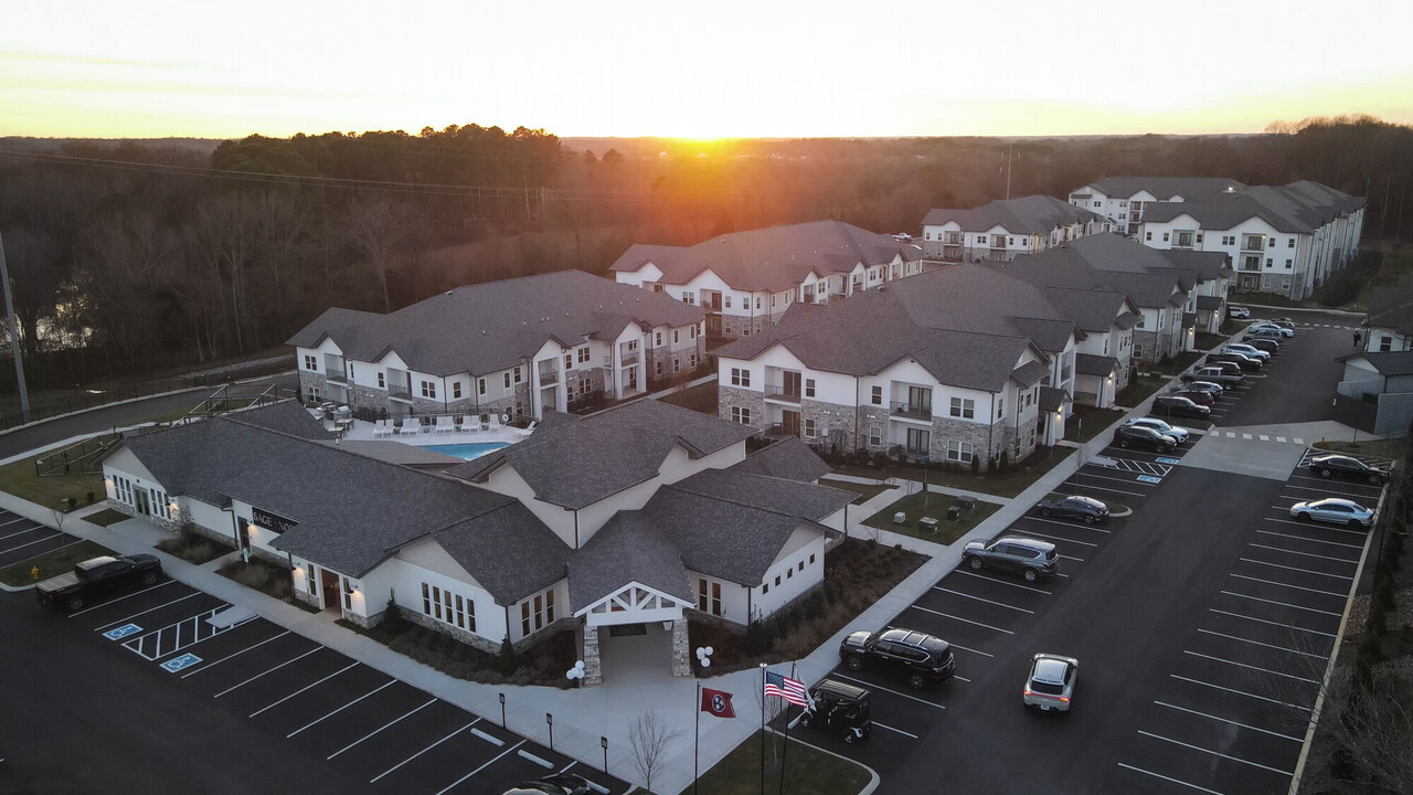 Sage North in White House, TN - Building Photo