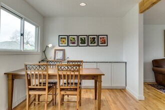 5005 NE Mason Ct in Portland, OR - Building Photo - Building Photo