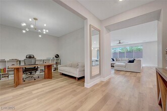 5477 Vespertine Moon Ave in Las Vegas, NV - Building Photo - Building Photo