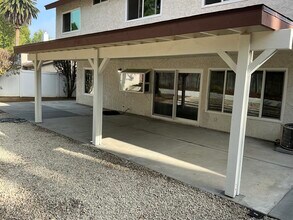 22353 Welby Way in Canoga Park, CA - Building Photo - Building Photo