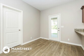 2335 Shafer Dr in Murfreesboro, TN - Foto de edificio - Building Photo